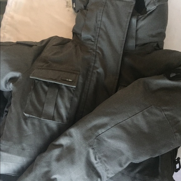 Nobis Olive Green Men’s Winter Jacket Size XS - Picture 7 of 7